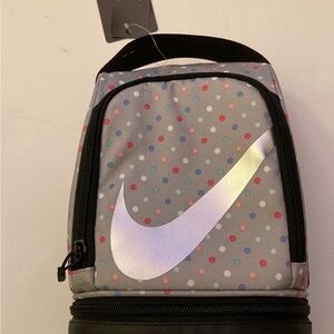 New insulated Nike lunch bag